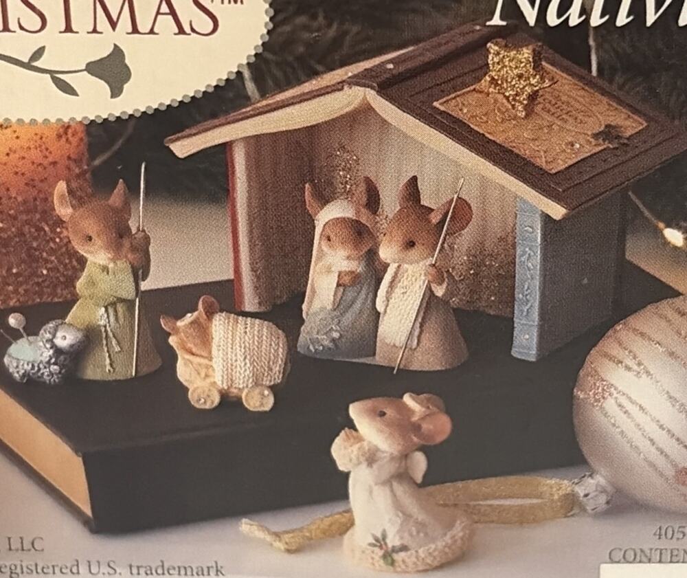 Enesco The Heart of Christmas Mouse Nativity Creche Set- New in box